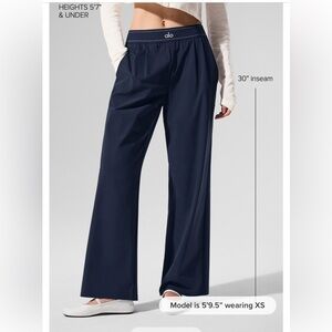 Alo Yoga Suit Up Trouser